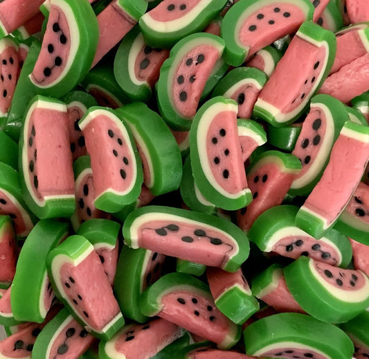 Gummy watermelon slices